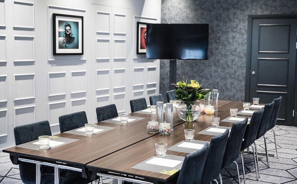 Malmaison Hotel Leeds Leeds  Exterior photo